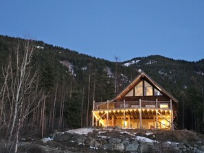 House 04