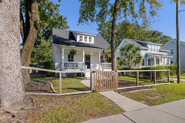 138250-EllisCreekPhotography4403RugheimerAve-4771