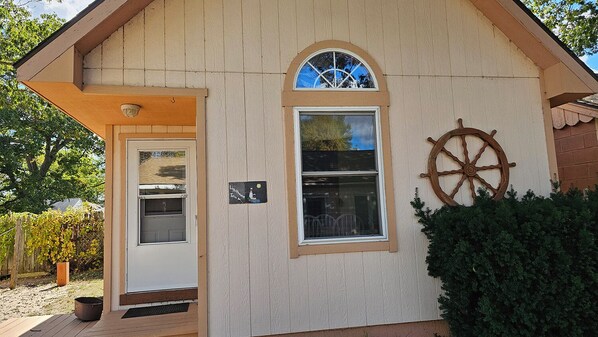 Lighthouse Inn