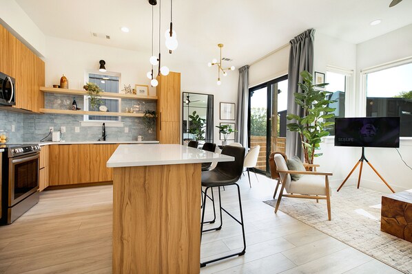 Private kitchen