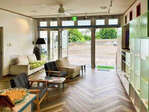 ・[Lobby] Enjoy a relaxed atmosphere in the spacious lobby