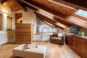 Living and dining room