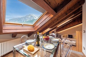 Living and dining room