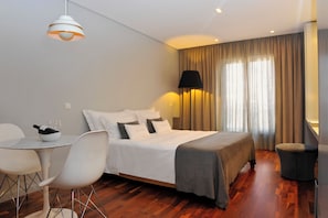 Comfortable unit with Double bed