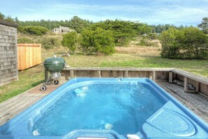 Private hot tub