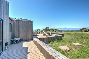 Deck with hot tub