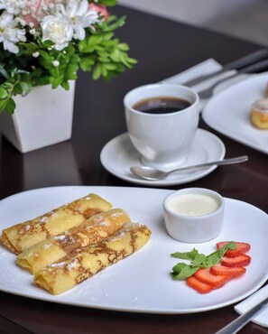Breakfast meal