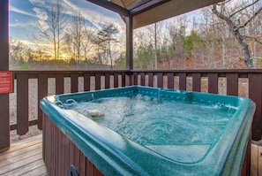 Bain à remous extérieur