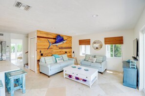 Living Room | 1st Floor | Full Sleeper Sofa | Smart TV