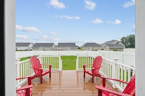 Chair, Furniture, Architecture, Building, House