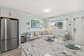 Open Kitchen/Dining Space