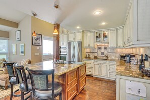 Kitchen | Free WiFi | 3-Story Property