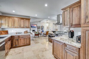 Kitchen with latest amenities