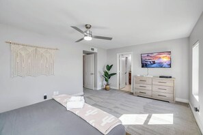 Master Bedroom - King Bed