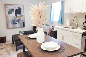 Dining with cutlery