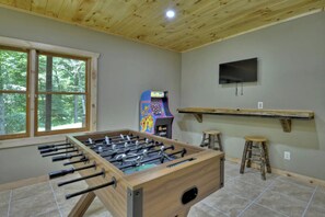 Spielezimmer