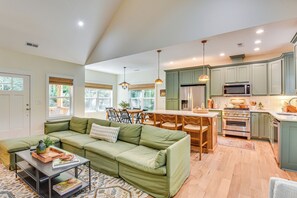 Living Room | Central Air Conditioning & Heat | Single-Story Cabin