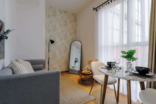 Welcome Wynwood House