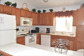 Kitchen2