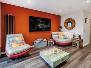 Open plan living space | Halfway Houses - Clootie - Halfway House, Carnoustie