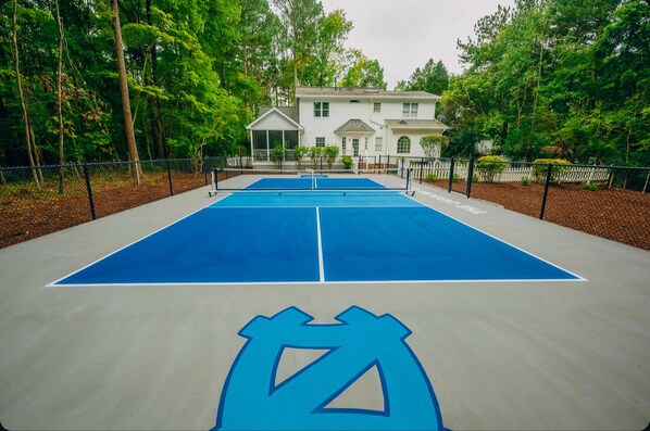 Sport court
