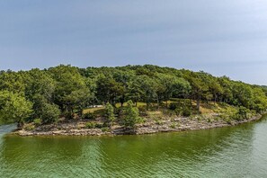 Drowning Creek side of the island has a sharper decline, but can still be walked down. 