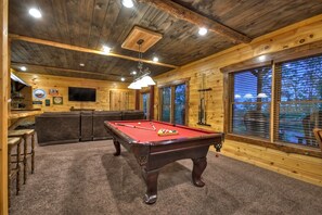 Large Game Room with Pool Table