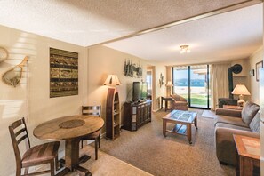 Living and dining area