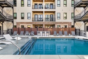 Enjoy our pool that has sun loungers and a bar setup. Please note the pool is open seasonally. It's up to our HOA to determine when the pool will open and close each season.