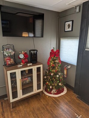 Your own little Christmas getaway the Little Giant is ready for you. Our holiday treats await your next stay.