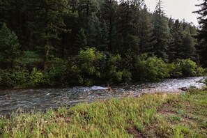 Soak up the river or flyfish along the 100' of private gold medal water access