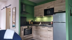 kitchen side