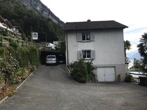 Picture 4