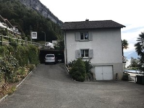 Picture 4