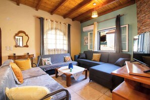 Bright and cozy living room