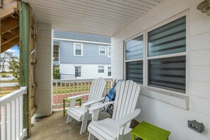Unit B porch