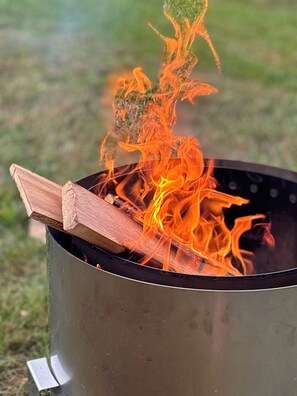 outdoor fire pit