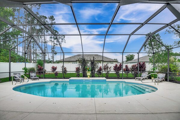 Palm Coast Vacation Rental | 4BR | 2BA | 2,198 Sq Ft | 1 Step Required