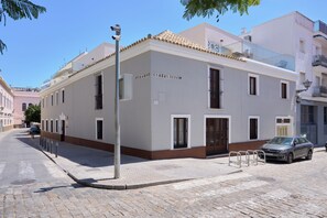Fachada da propriedade