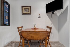 Breakfast nook