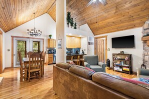 Welcome to Baldknobber Ridge Escape!