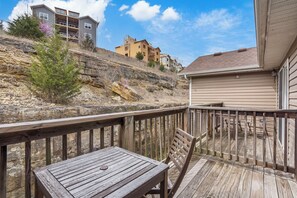Terrace with outdoor seating for 2