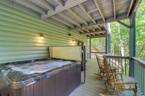 Private Hot Tub | Fire Pit | Creek Views & Access