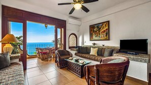Spacious Living Room