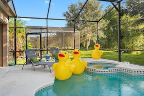 Swimming pool with duck inflatable