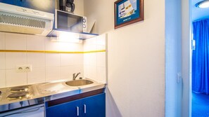 Prepare a small meal in your kitchenette.