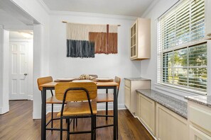 Dining Room | Dining Table