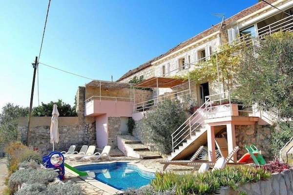 Villa Tony - Five Bedroom Villa With Terrace, Swimming Pool And Sea View - Dubrovnik