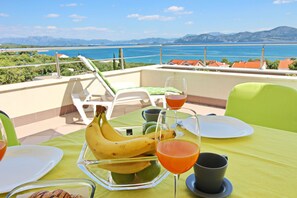 Terrasse / Balkon