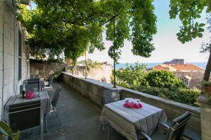 terrace